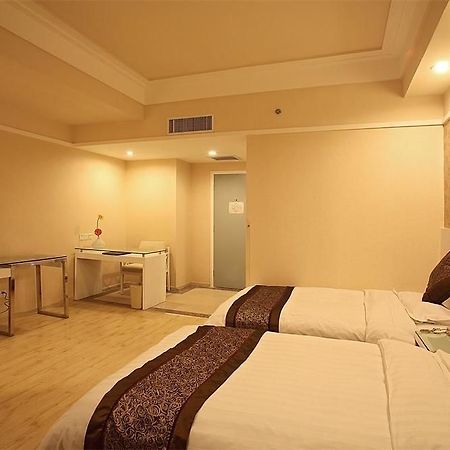 Joy Qinjin Hotel - Xi'An Xi'an  Buitenkant foto